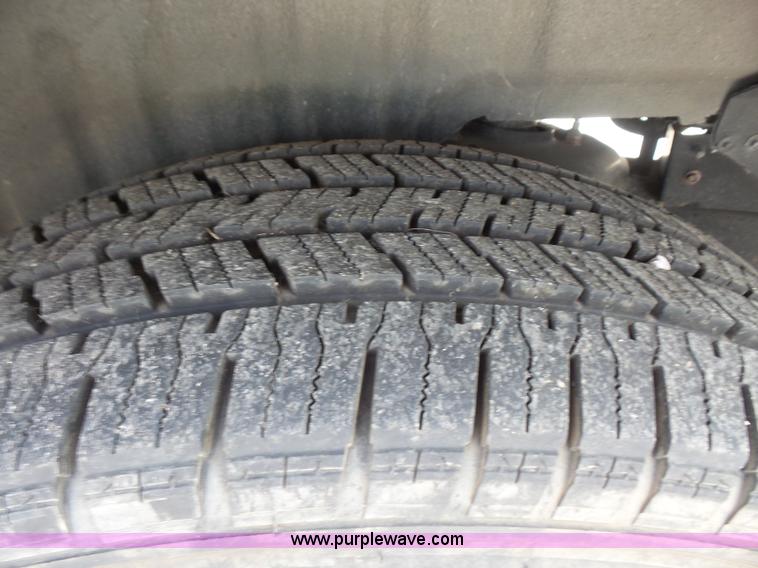 image for item L4991 2006 Ford Expedition XLT SUV