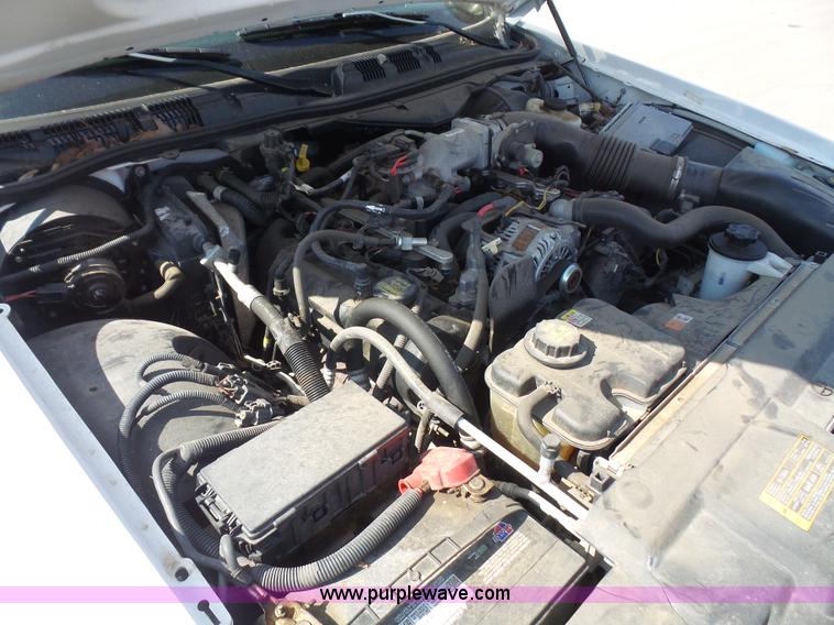 image for item L4992 2011 Ford Crown Victoria Police Interceptor