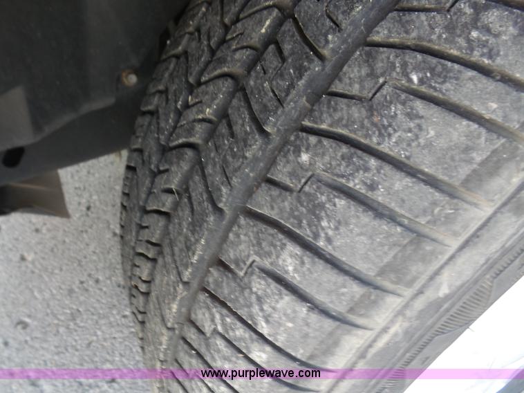 image for item L4992 2011 Ford Crown Victoria Police Interceptor