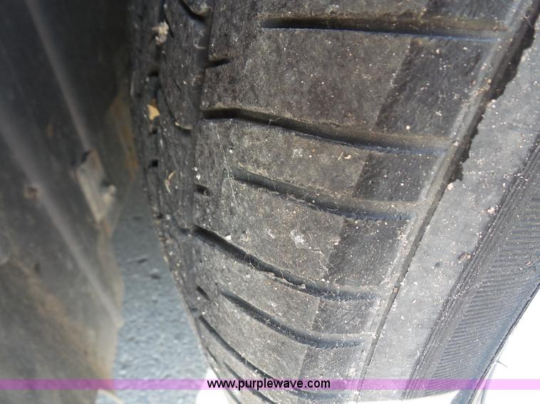 image for item L4992 2011 Ford Crown Victoria Police Interceptor