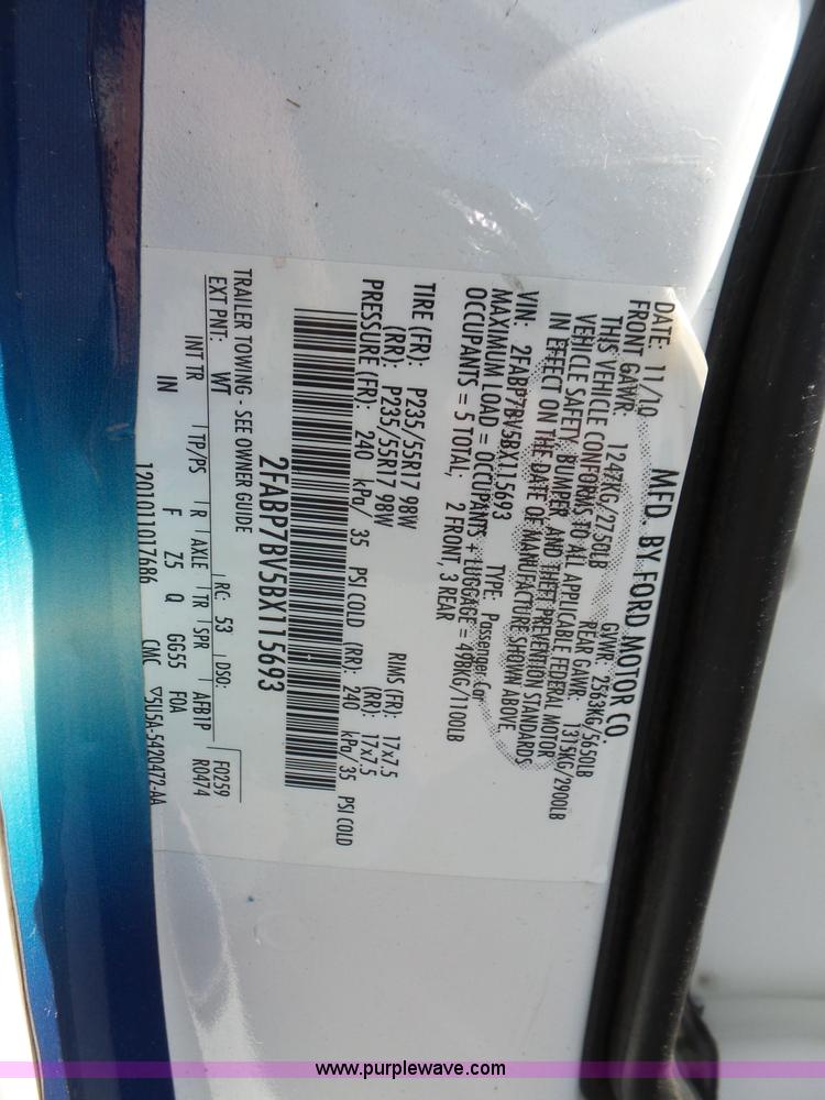 image for item L4992 2011 Ford Crown Victoria Police Interceptor