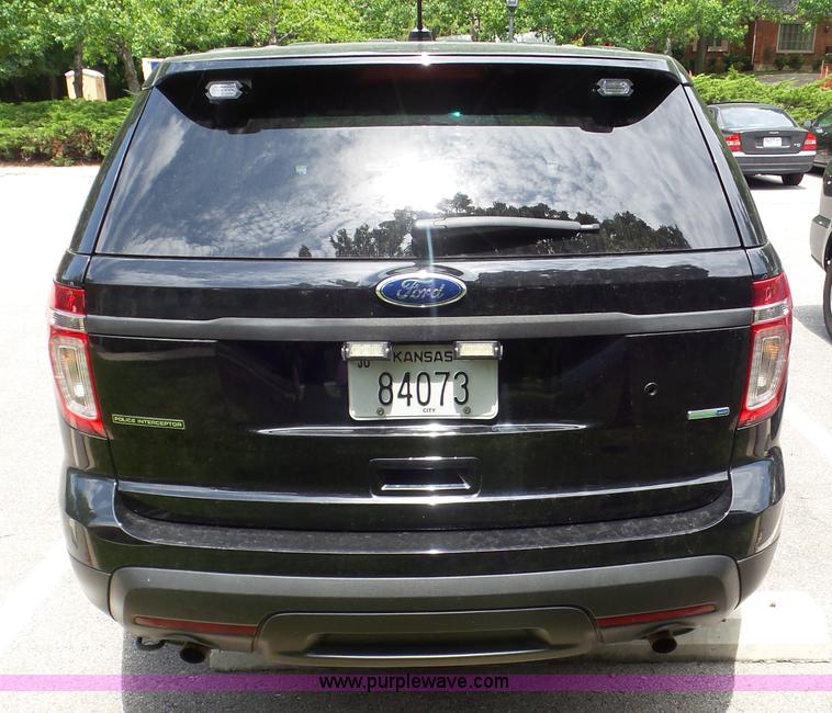 image for item L6826 2013 Ford Explorer Police SUV