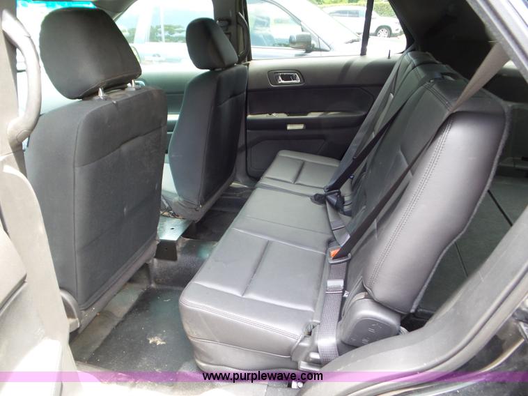 image for item L6826 2013 Ford Explorer Police SUV