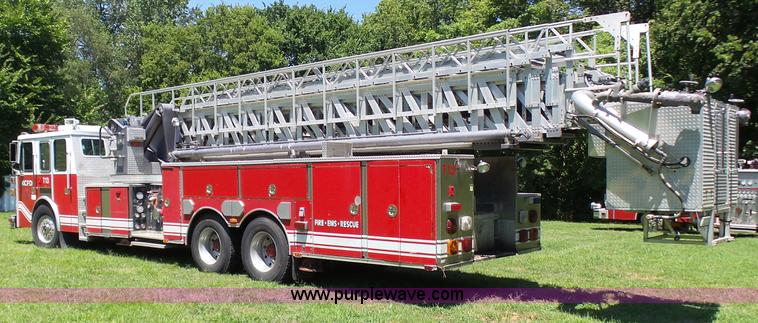 image for item L7087 1996 Sutphen Crew Cab ladder fire truck