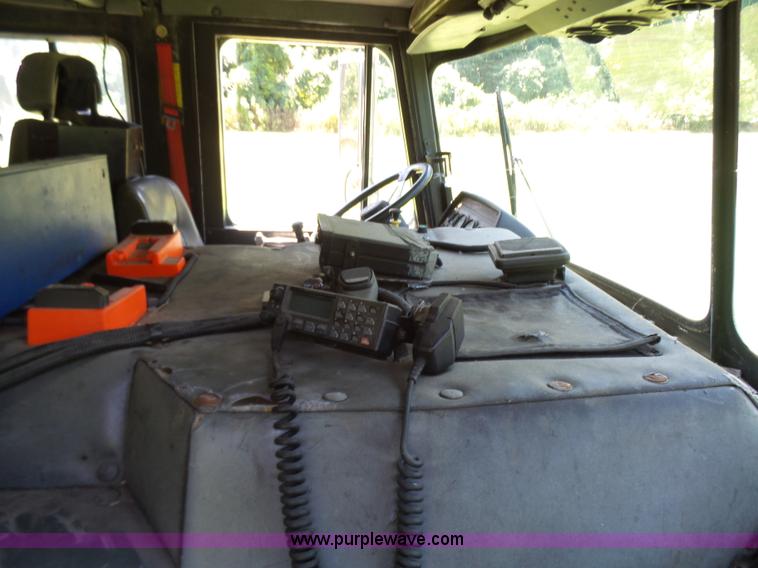 image for item L7087 1996 Sutphen Crew Cab ladder fire truck