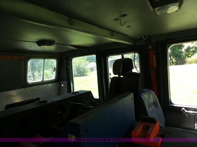 image for item L7087 1996 Sutphen Crew Cab ladder fire truck