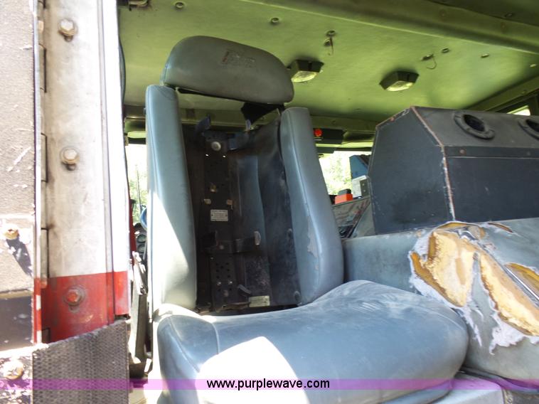 image for item L7087 1996 Sutphen Crew Cab ladder fire truck