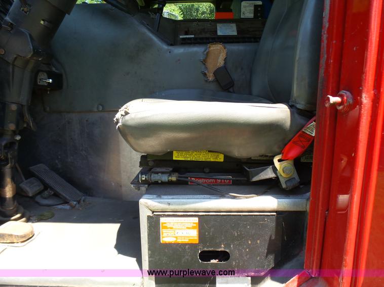 image for item L7087 1996 Sutphen Crew Cab ladder fire truck