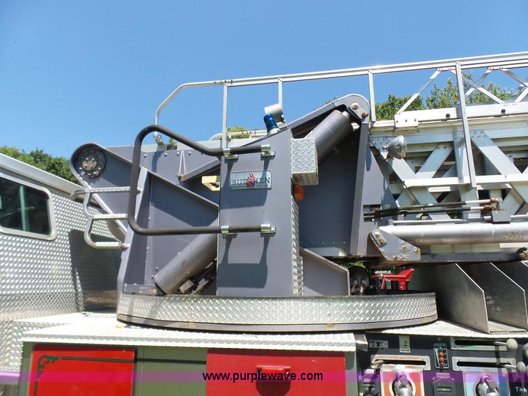 image for item L7087 1996 Sutphen Crew Cab ladder fire truck