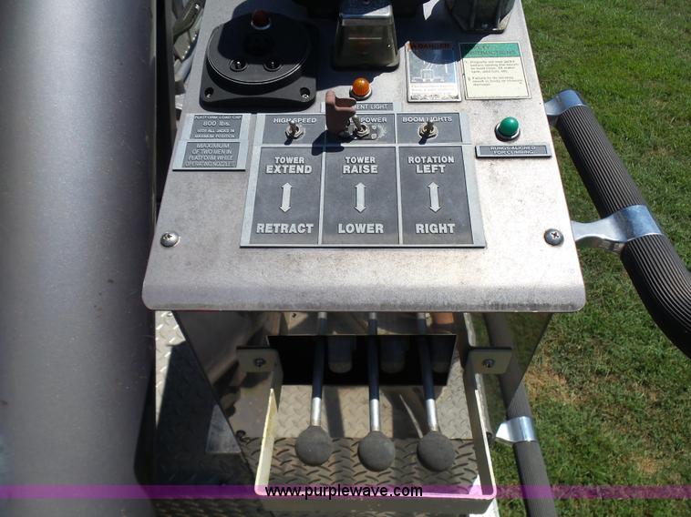 image for item L7087 1996 Sutphen Crew Cab ladder fire truck