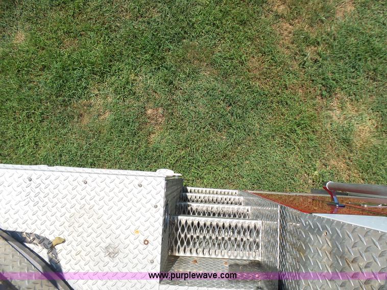 image for item L7087 1996 Sutphen Crew Cab ladder fire truck