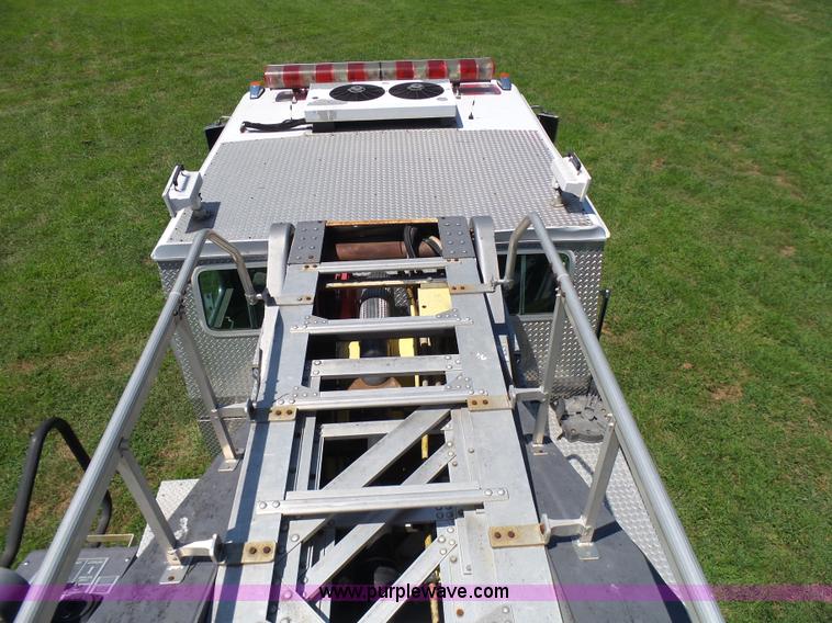 image for item L7087 1996 Sutphen Crew Cab ladder fire truck