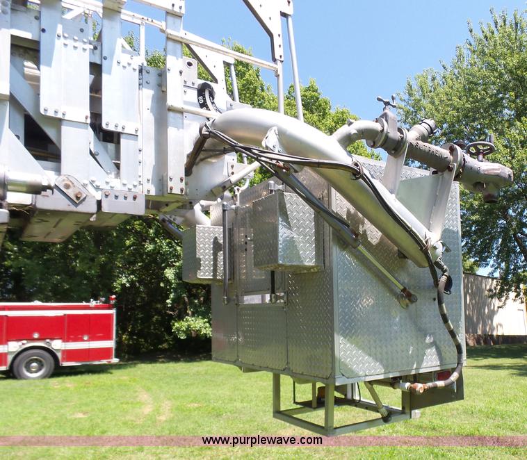 image for item L7087 1996 Sutphen Crew Cab ladder fire truck