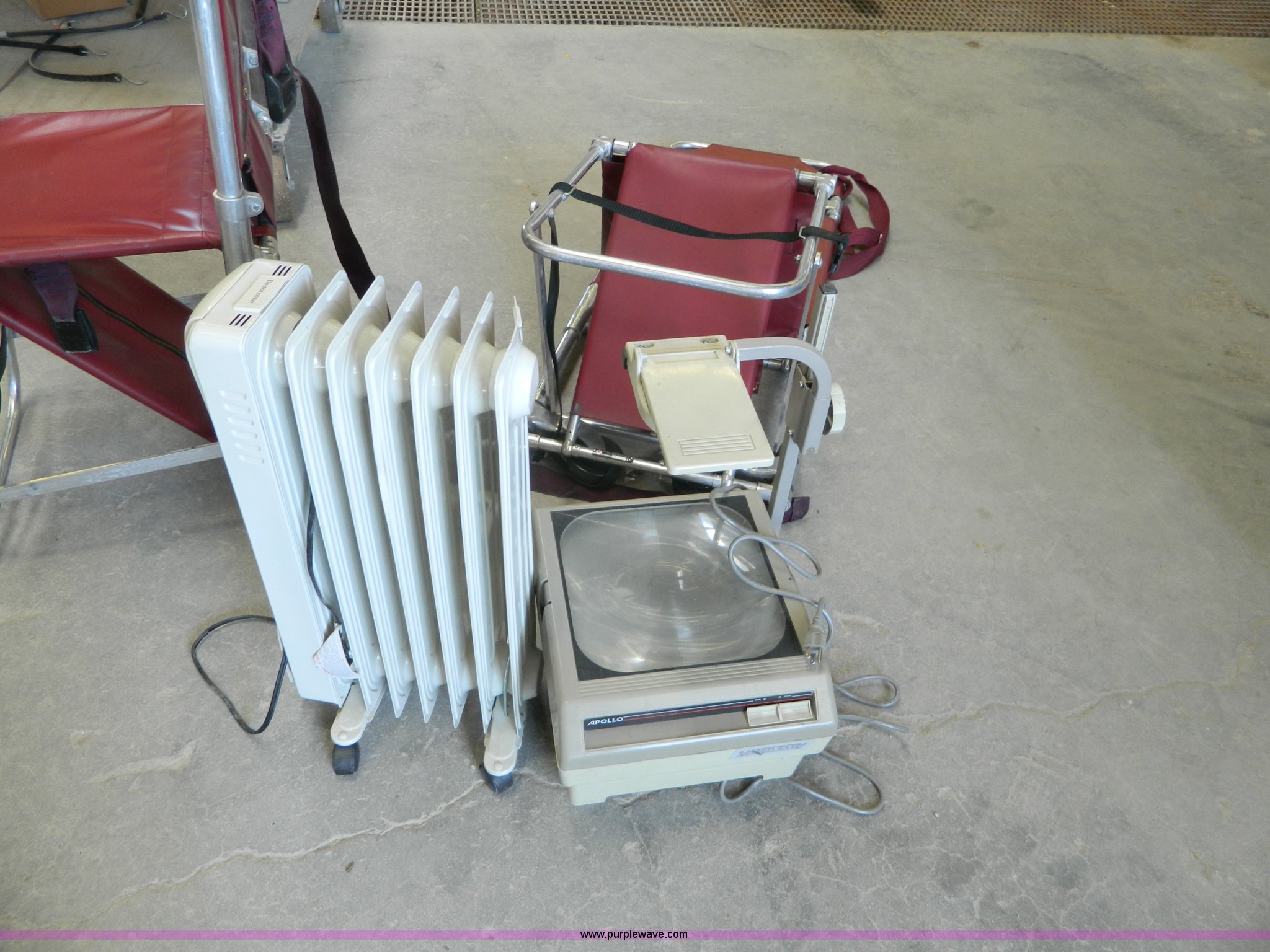 Office supplies in Hays, KS Item BI9804 sold Purple Wave