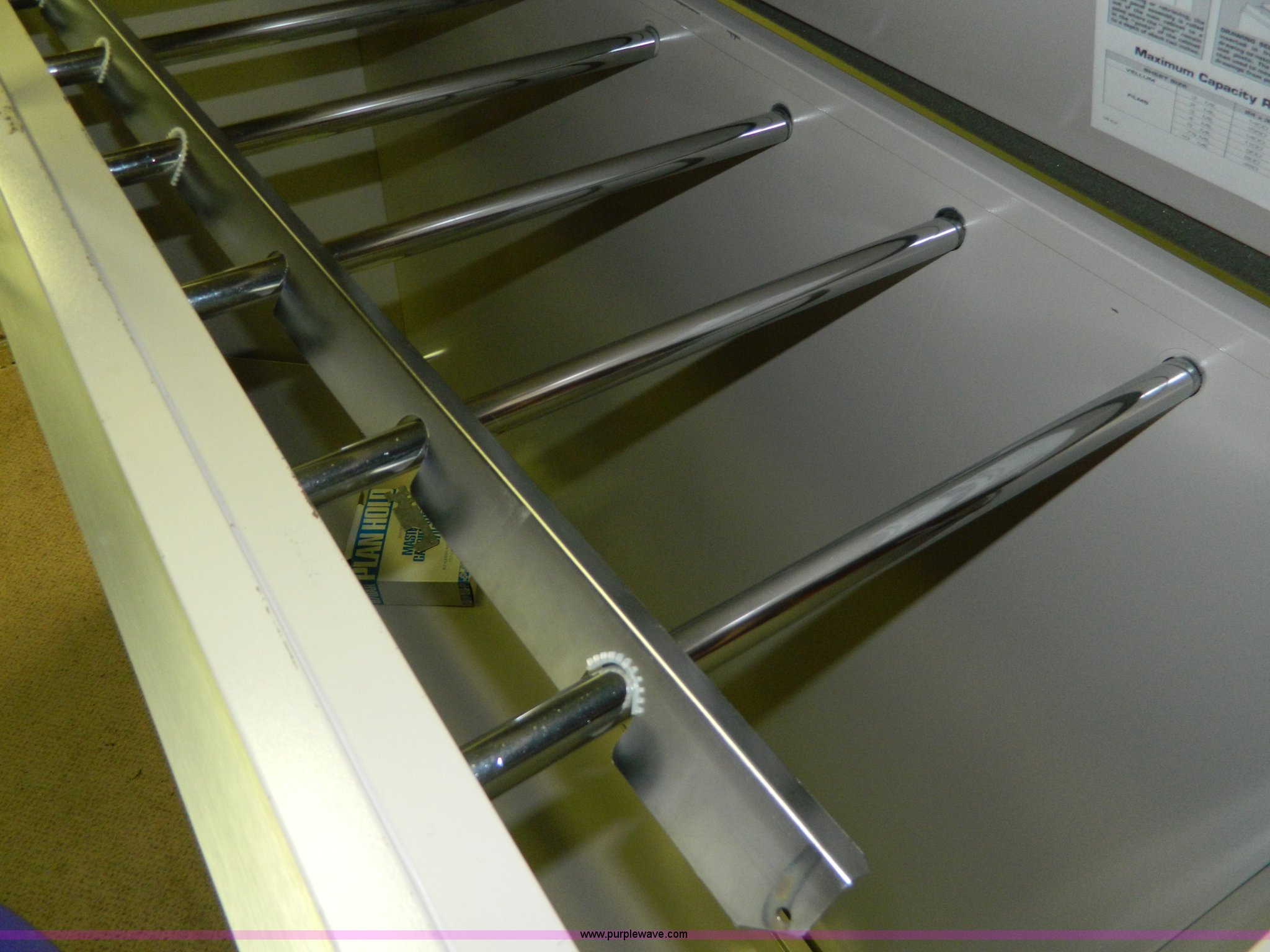 Furniture in Hays, KS Item BI9809 sold Purple Wave