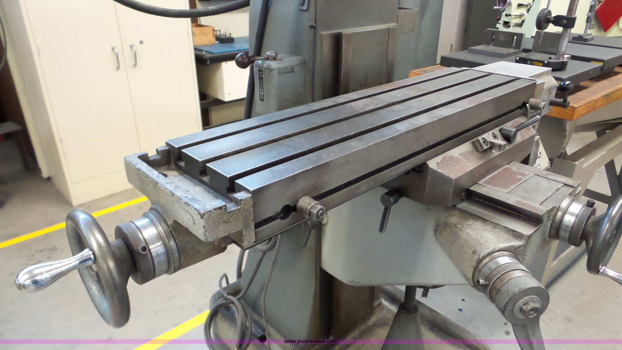 Rockwell vertical milling machine in Salina, KS Item BW9061 sold