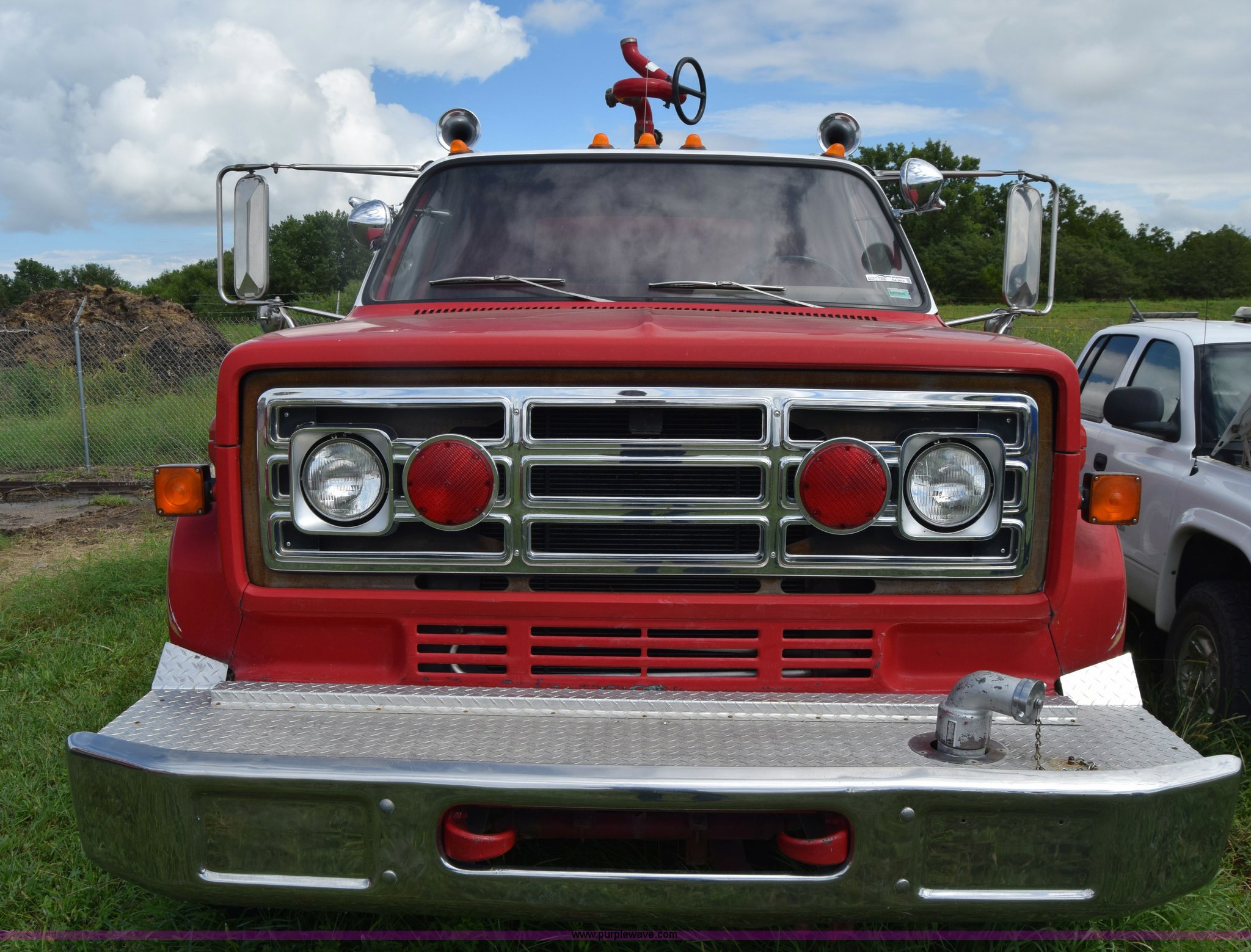 1988 Chevrolet Kodiak fire truck in Halstead, KS Item CA9910 sold