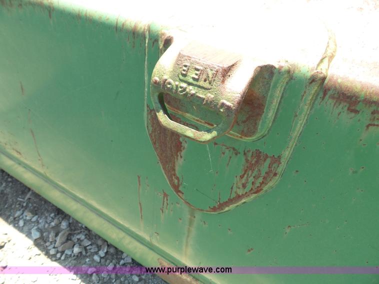 image for item BG9286 John Deere bucket