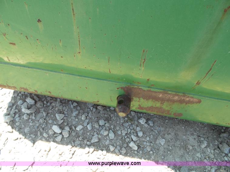 image for item BG9286 John Deere bucket