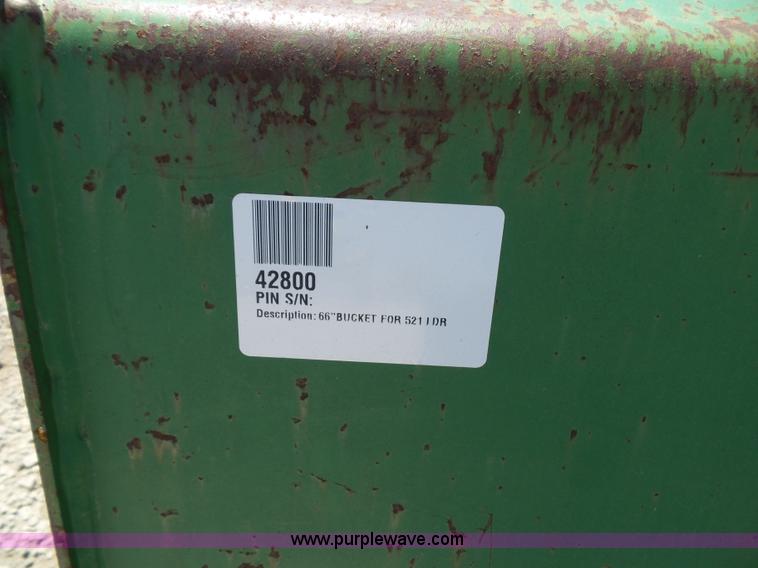 image for item BG9286 John Deere bucket
