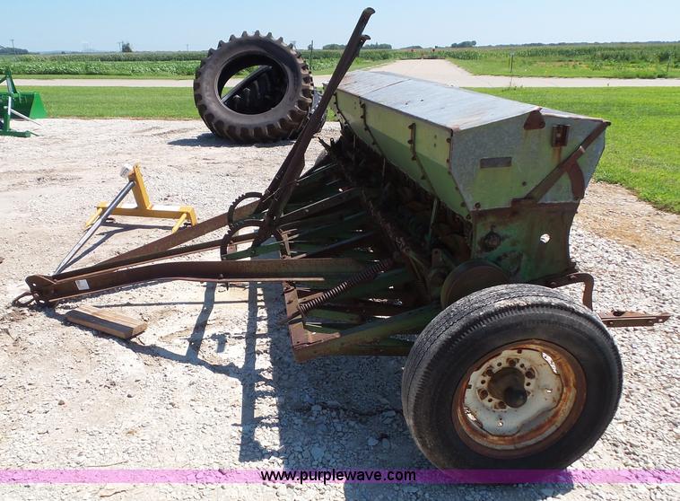 image for item BG9288 John Deere Van Brunt FBA grain drill