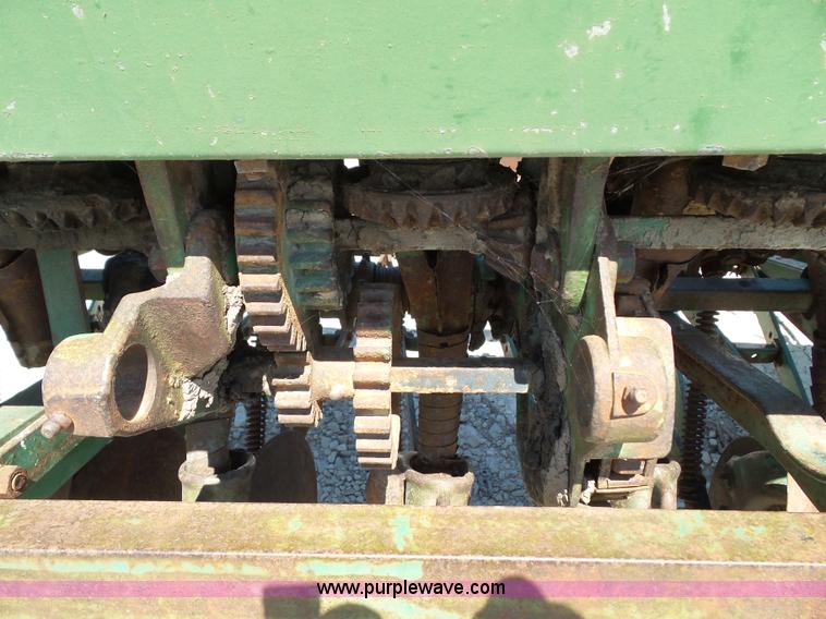 image for item BG9288 John Deere Van Brunt FBA grain drill