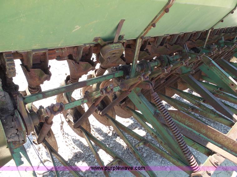 image for item BG9288 John Deere Van Brunt FBA grain drill