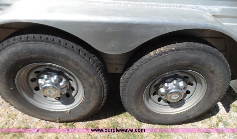 image for item BZ9180 2005 Cherokee livestock trailer