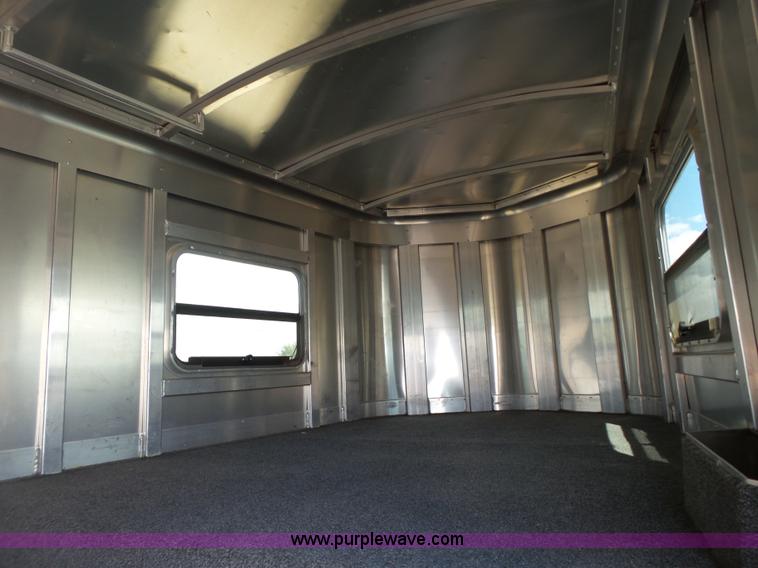 image for item BZ9180 2005 Cherokee livestock trailer