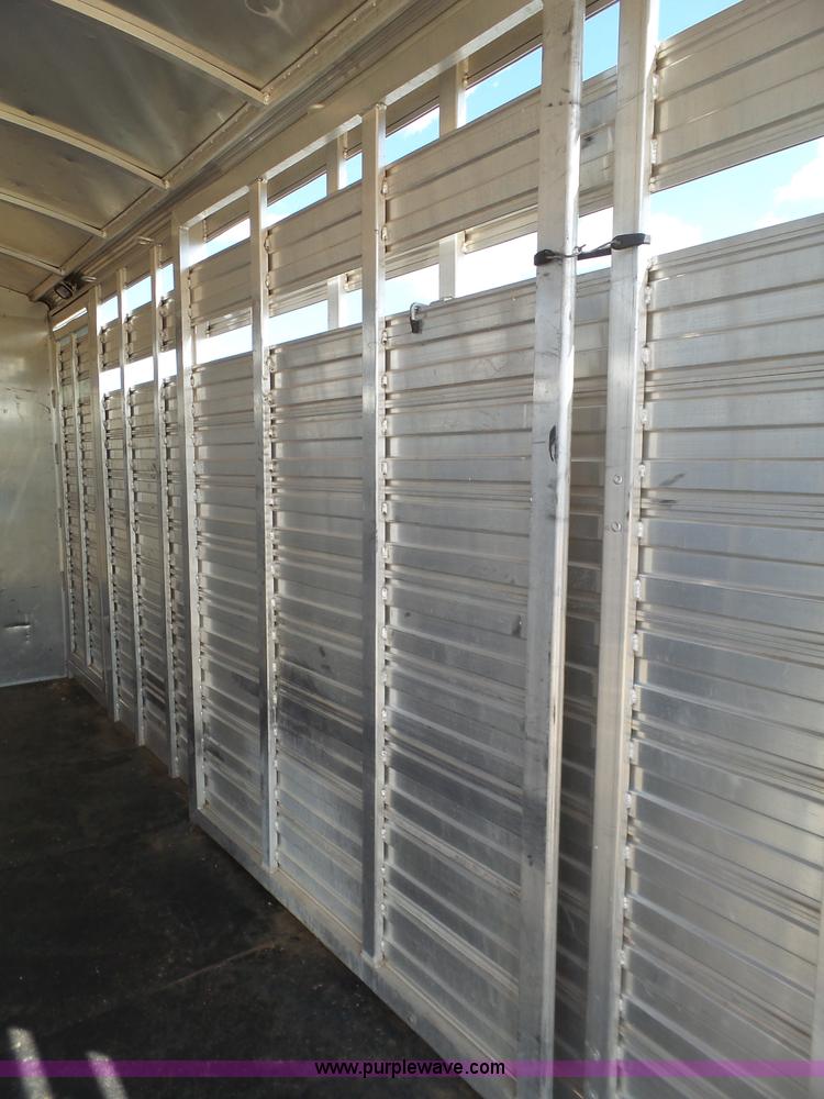 image for item BZ9180 2005 Cherokee livestock trailer