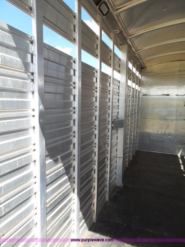 image for item BZ9180 2005 Cherokee livestock trailer