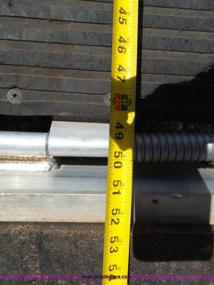 image for item BZ9180 2005 Cherokee livestock trailer