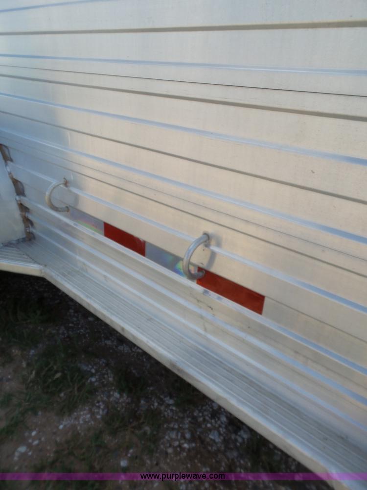 image for item BZ9180 2005 Cherokee livestock trailer