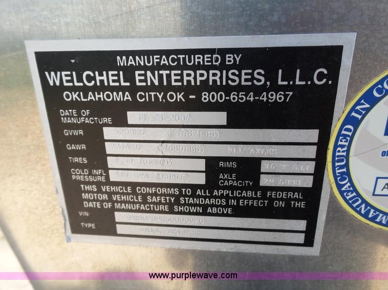 image for item BZ9180 2005 Cherokee livestock trailer