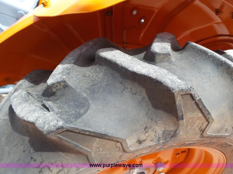 image for item BZ9190 Kubota B7100HST MFWD tractor