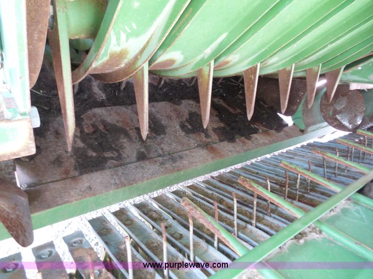 image for item BZ9635 2005 Krone Big Pack 1290 large square baler