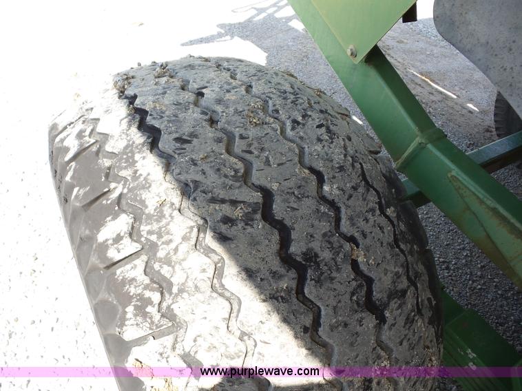 image for item BZ9635 2005 Krone Big Pack 1290 large square baler