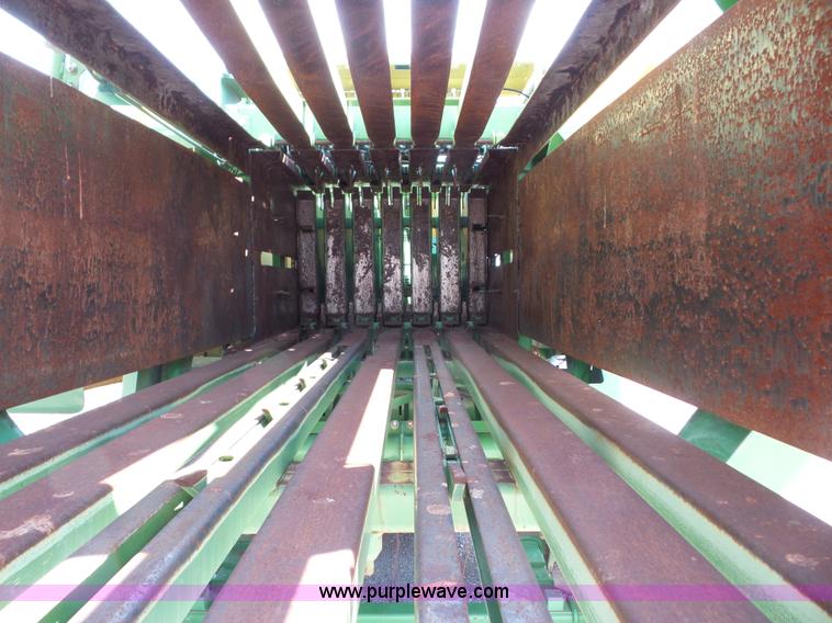 image for item BZ9635 2005 Krone Big Pack 1290 large square baler