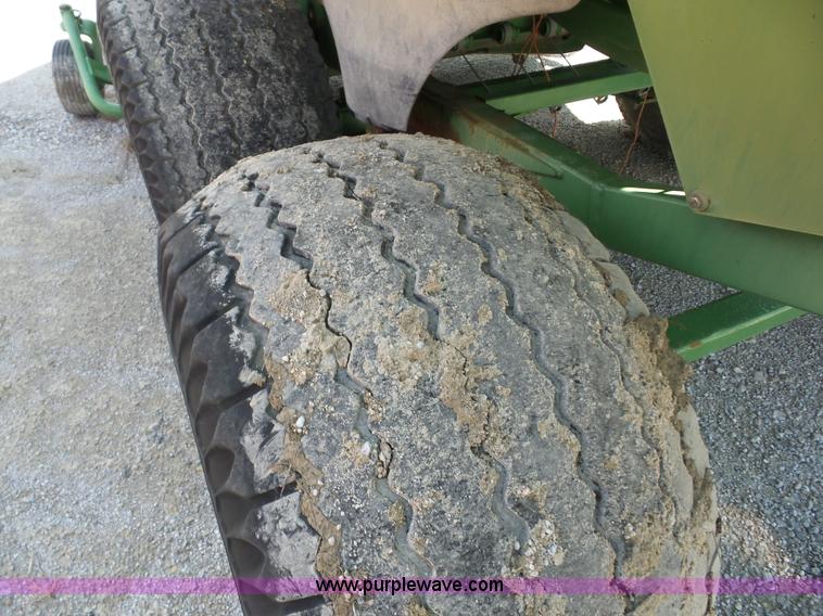 image for item BZ9635 2005 Krone Big Pack 1290 large square baler