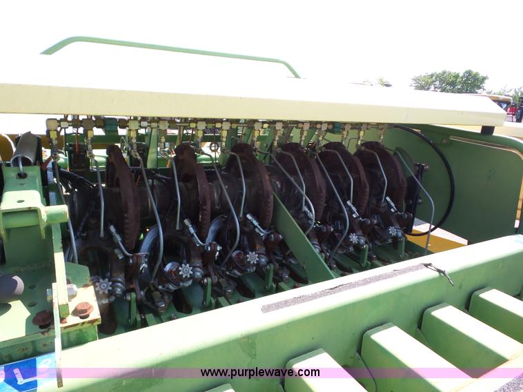 image for item BZ9635 2005 Krone Big Pack 1290 large square baler