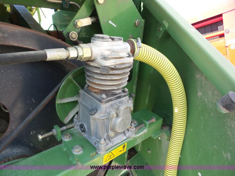 image for item BZ9635 2005 Krone Big Pack 1290 large square baler