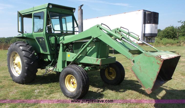 image for item BZ9660 John Deere 4320 tractor