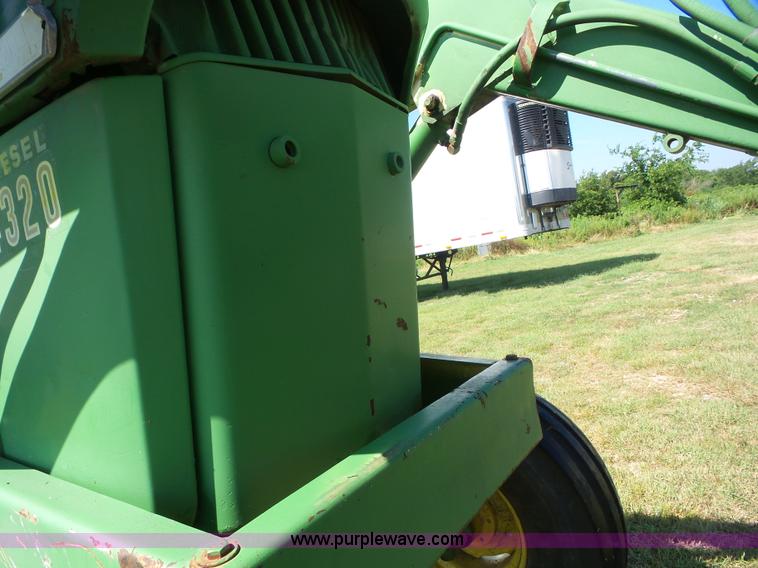 image for item BZ9660 John Deere 4320 tractor