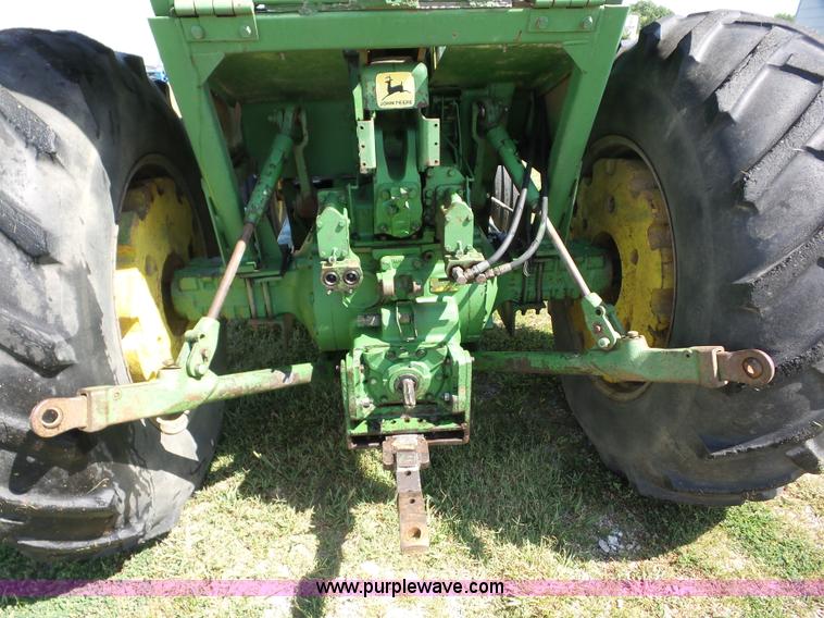 image for item BZ9660 John Deere 4320 tractor