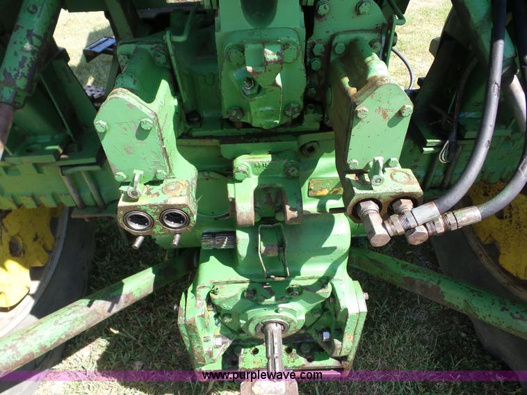 image for item BZ9660 John Deere 4320 tractor