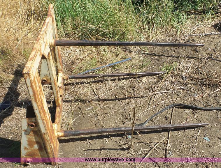 image for item BZ9660 John Deere 4320 tractor