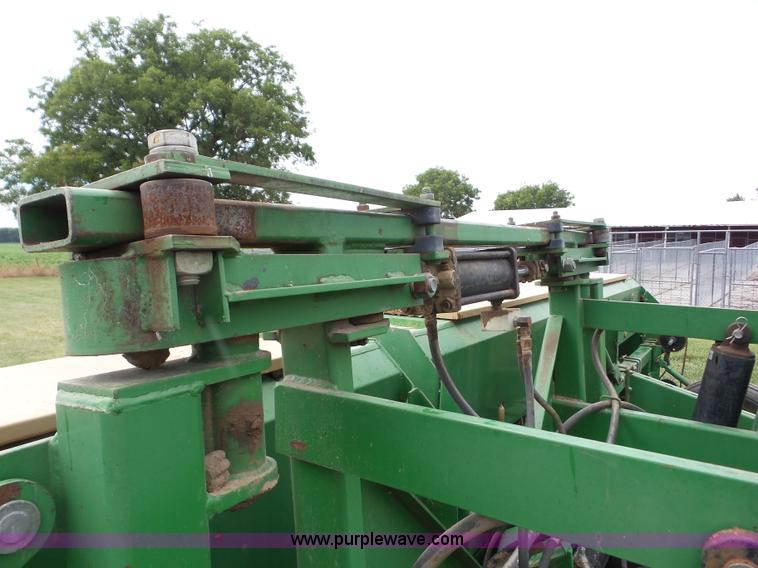 image for item BZ9687 Great Plains Solid Stand 24 grain drill