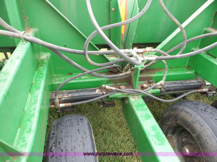 image for item BZ9687 Great Plains Solid Stand 24 grain drill