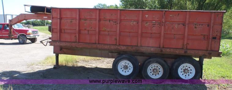 image for item BZ9695 Dump bed grain trailer