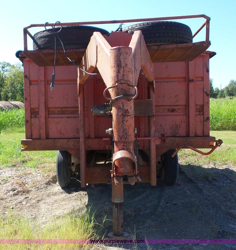 image for item BZ9695 Dump bed grain trailer